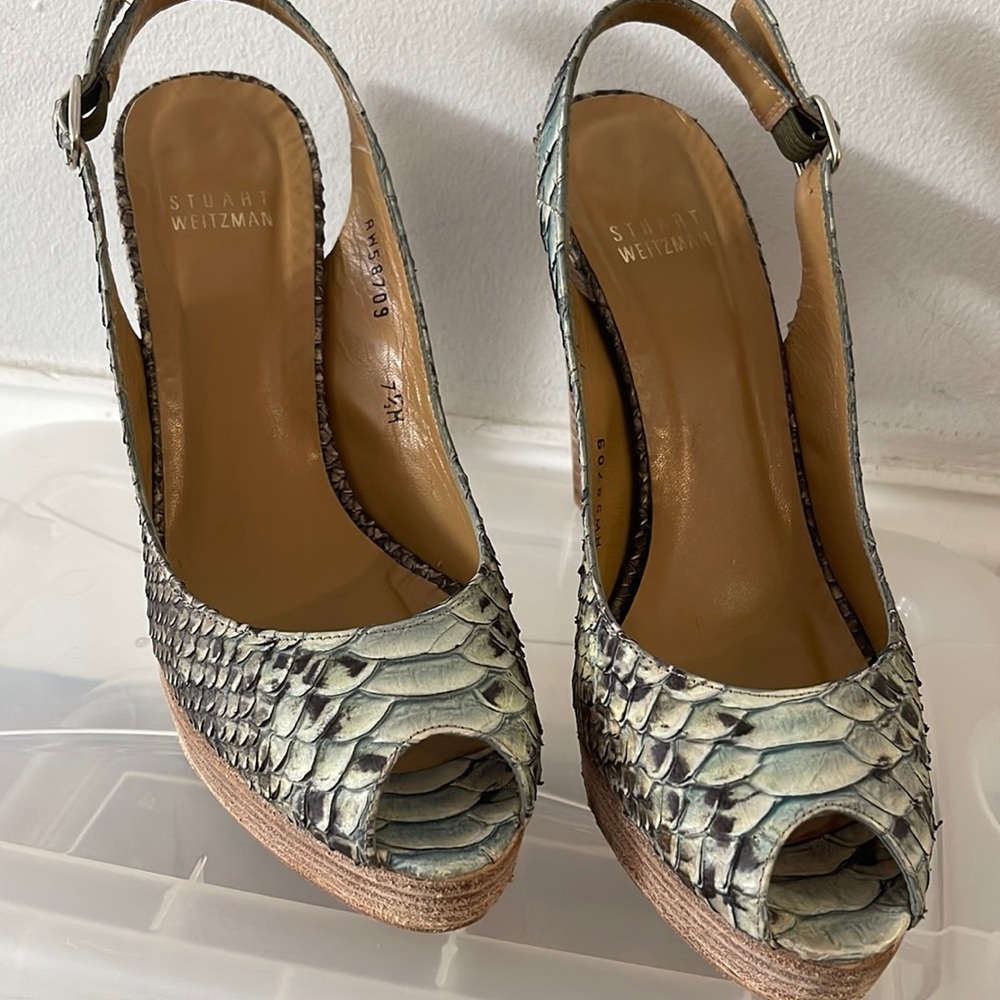 Stuart Weitzman snakeskin heeled strap shoe